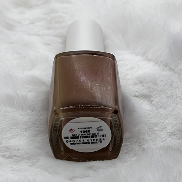 2/$5 or 5/$8 Color Club Nail Color Get A Mauve On It (Med/Dark Nude) - Picture 3 of 4